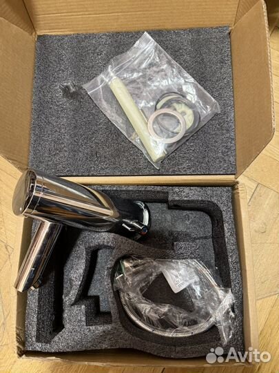 Сенсорный смеситель FLG