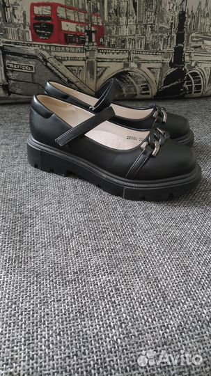 Туфли на девочку