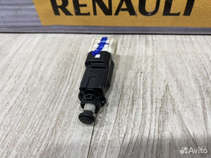 Датчик включения стоп сигнала Лягушка LADA xray