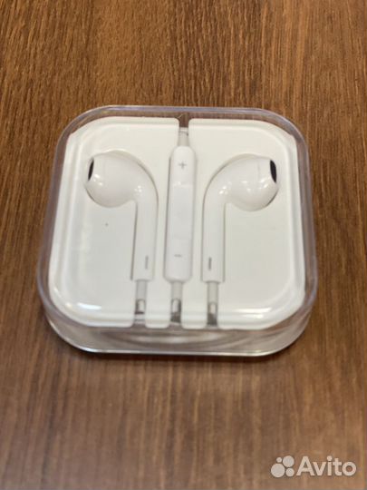 Наушники earpods