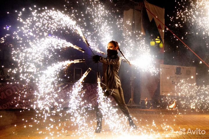 Огненное шоу, фонтаны на свадьбу (фаер шоу)