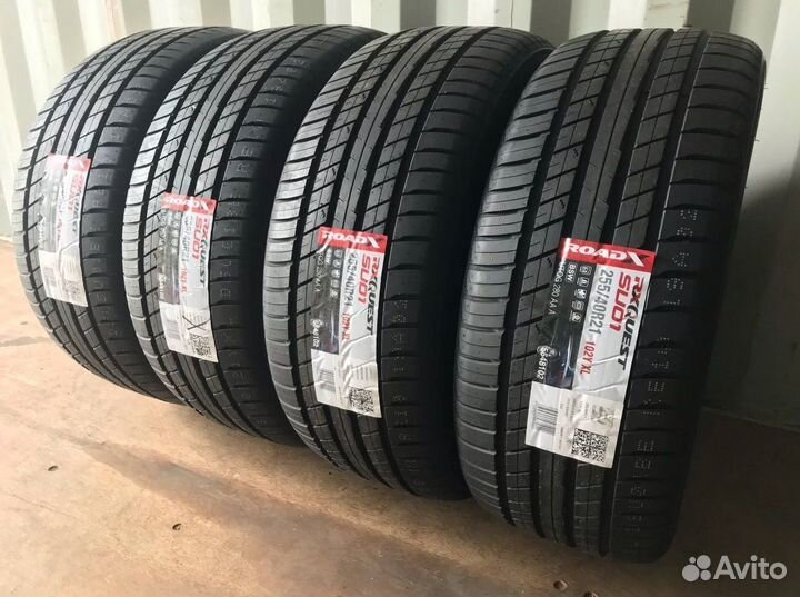 RoadX RXQuest SU01 255/40 R21 101Y