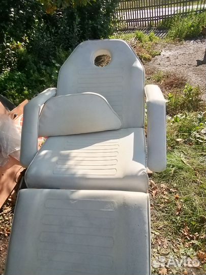 Косметологическое кресло