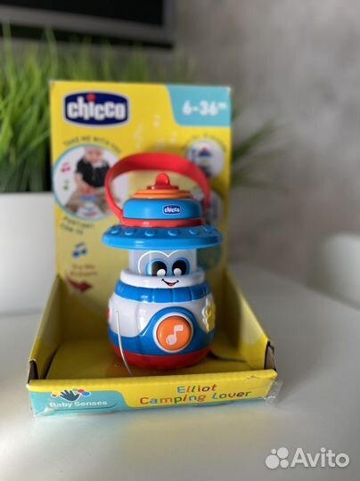 Chicco фонарик музыкальная игрушка