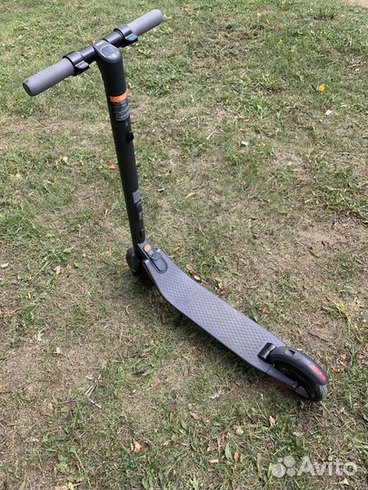 Электросамокат ninebot es1