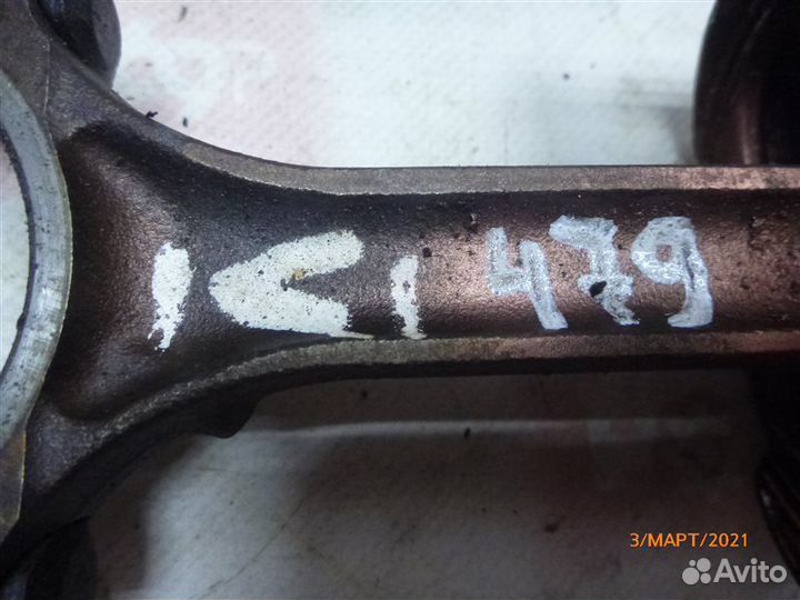 Поршень с шатуном Mitsubishi Montero Sport K90