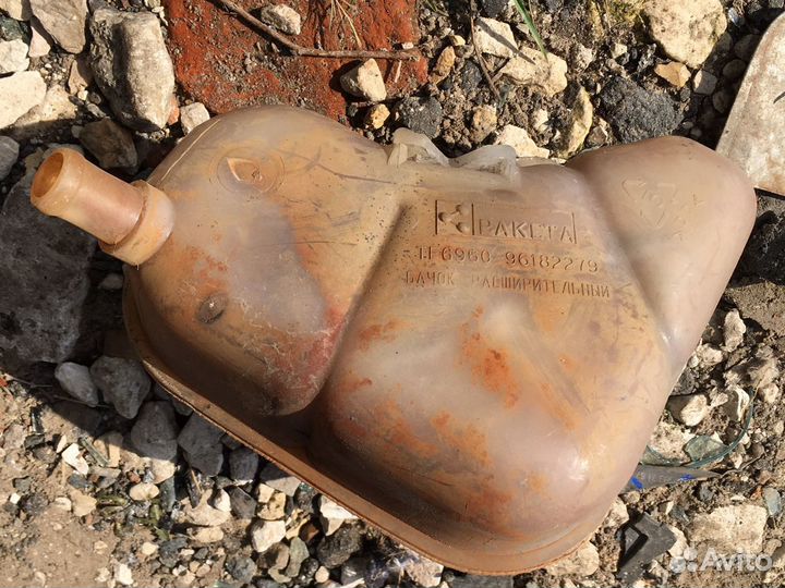 Бачок расширительный Шевроле Ланос T100