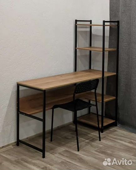 Компьютерный письменный стол