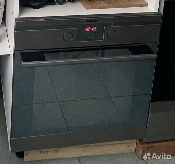 Духовой шкаф Hansa