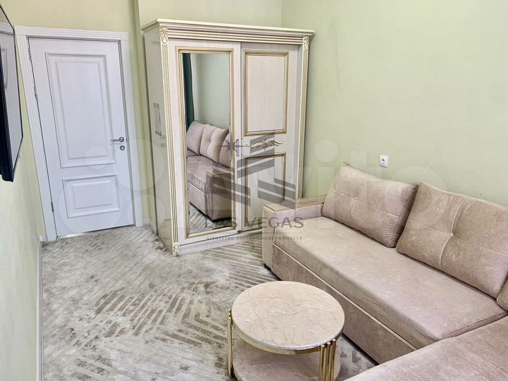 4-к. квартира, 120 м², 7/10 эт.