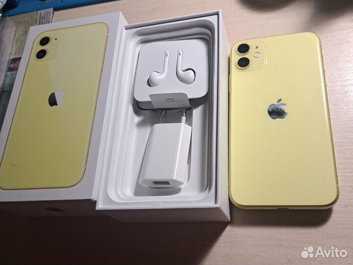 iPhone 11, 256 ГБ