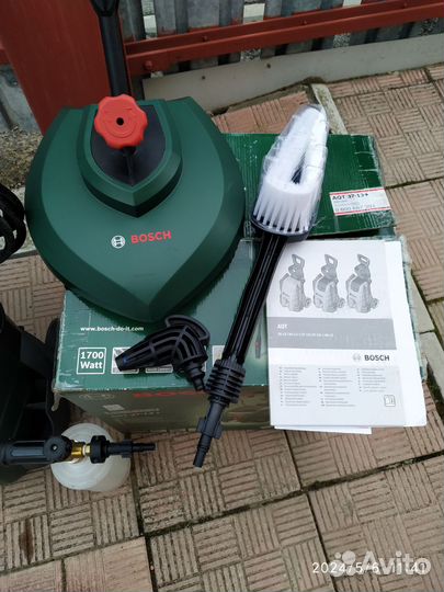 Мини мойка высокого давления Bosch AQT 37-13+