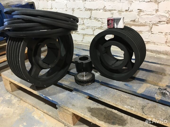 Шкивы,ремни,втулки,ступицы,звезд