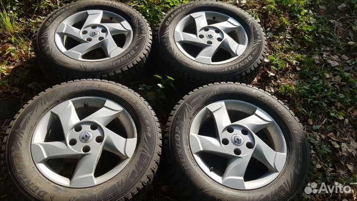 R16 Dunlop Grandtrek Ice 02 215/65, PCD 5x114.3 DIA 66.1