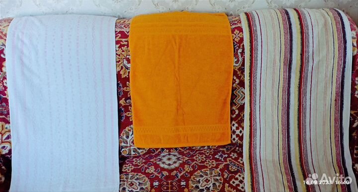 Махровые полотенца б/у