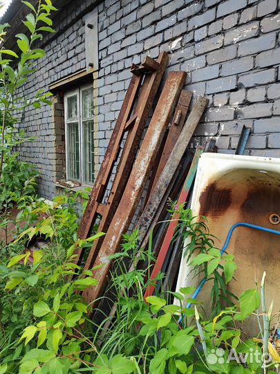 Трубы, уголок, арматура металлические бу