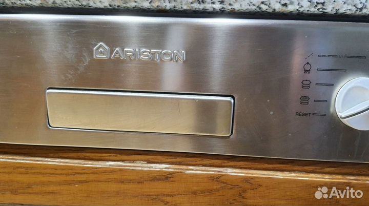 Посудомоечная машина Ariston 60 см