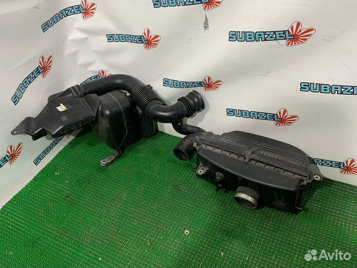 Корпус воздушного фильтра Subaru Forester SF