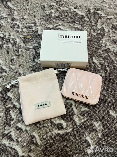 Зеркало miu miu