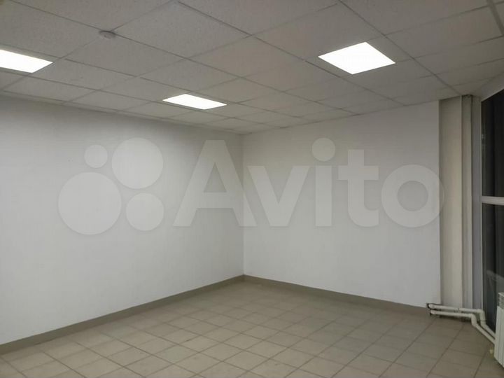 Торговая площадь, 67.7 м²