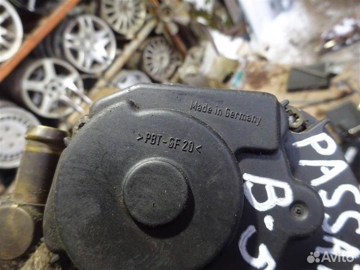 Заслонка дроссельная механическая Volkswagen Pass