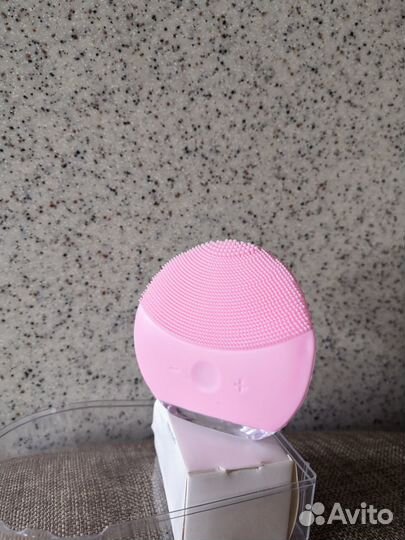 Вибромассажер для лица (новый)