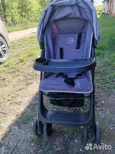 Прогулочная коляска складная