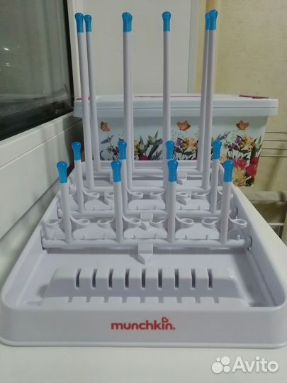 Сушилка для бутылочек + щипчики новые