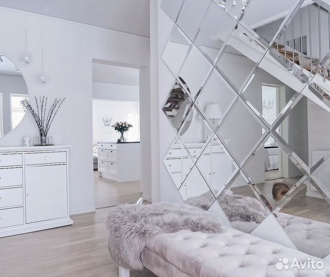 Зеркальное панно