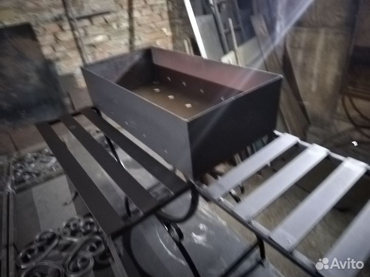 Кованый мангал