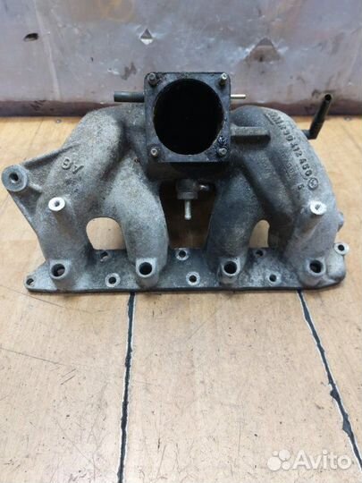 Коллектор впускной Opel Omega B X20XEV