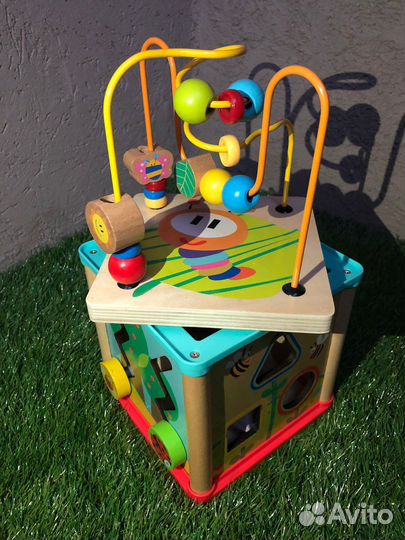 Бизикуб Развивающие игрушки