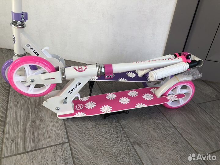 Самокат детский двухколесный новый
