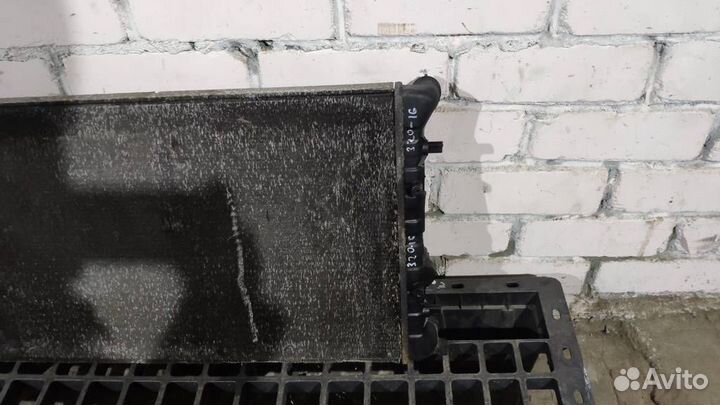 Радиатор основной от VW Golf IV/Bora 1997-2005