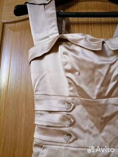 2 нарядных платья 40-42 р