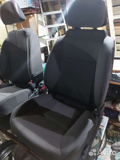 Седушки на автомобиль