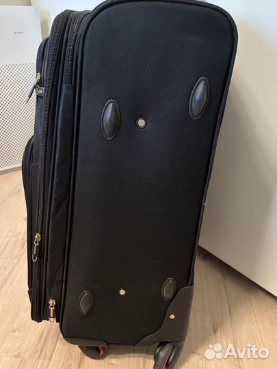 Чемодан на колесах