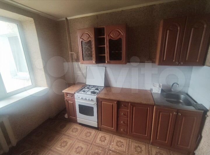 2-к. квартира, 50 м², 5/9 эт.