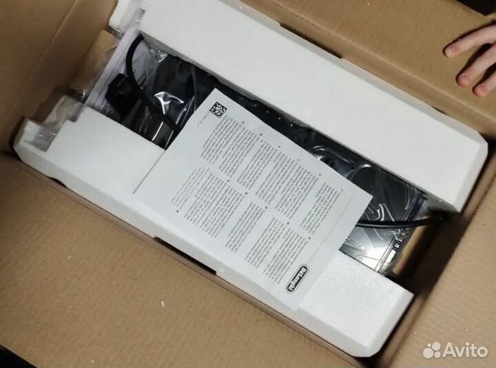 Кофемашина DeLonghi (новая)