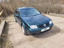 Volkswagen Bora 1.6 AT, 1999, 325 000 км, с пробегом, цена 345 000 руб.