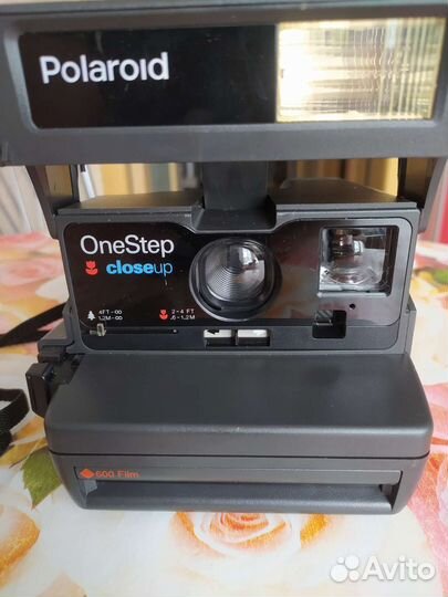 Обычный Полароид фотоаппарат