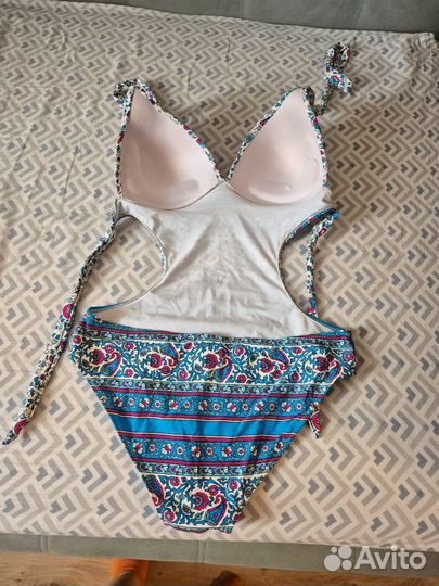 Купальник слитный м