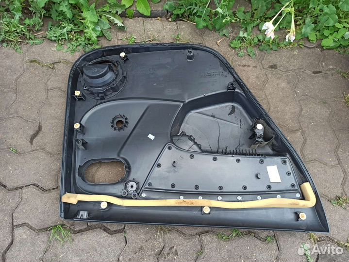 Обшивка двери ниссан террано d10