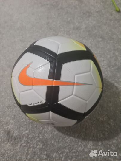 Футбольный мяч nike ordem 17/18