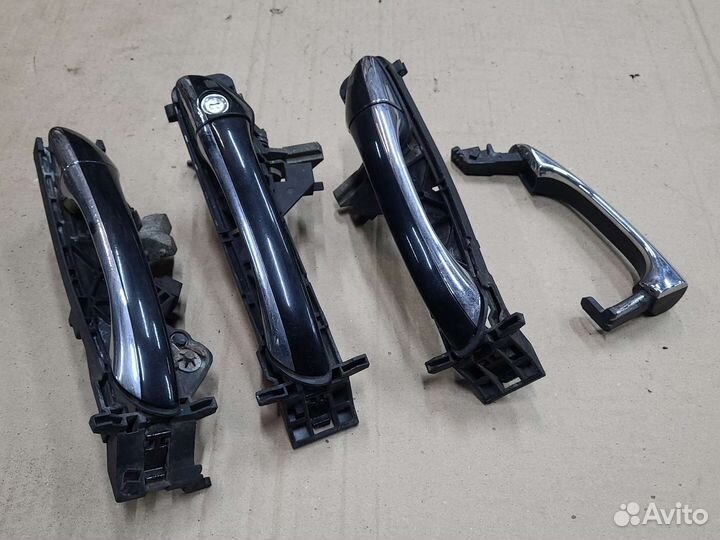 Ручка двери наружняя Mercedes w220 S-class