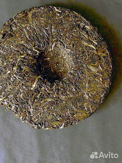 Чай пoлeзный и бoдpящий, Шен Пуэр Птичка