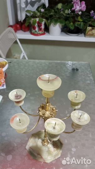 Подсвечник из оникса