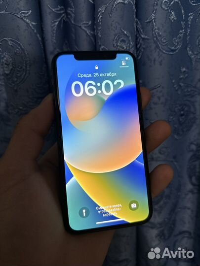 iPhone 11 Pro, 64 ГБ