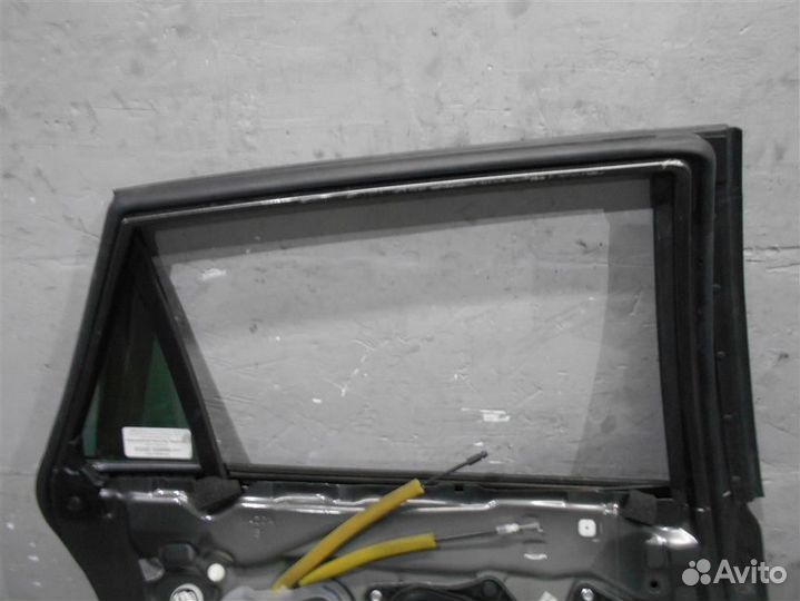 Стекло двери задней левой (форточка) от Mazda Maz