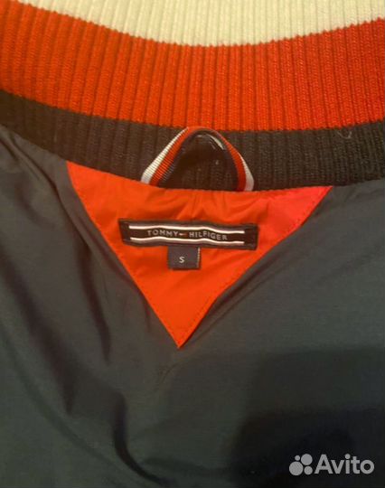 Tommy hilfiger пуховик женский
